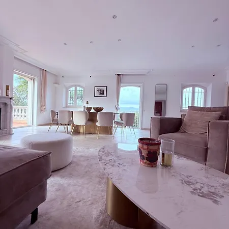 Seize Tropez Villa *