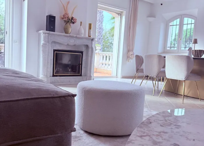 Seize Tropez Villa *